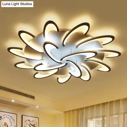 DecorBites™ DecorBites™ White Windmill LED Acrylic Flush Mount Ceiling Light for Living Room