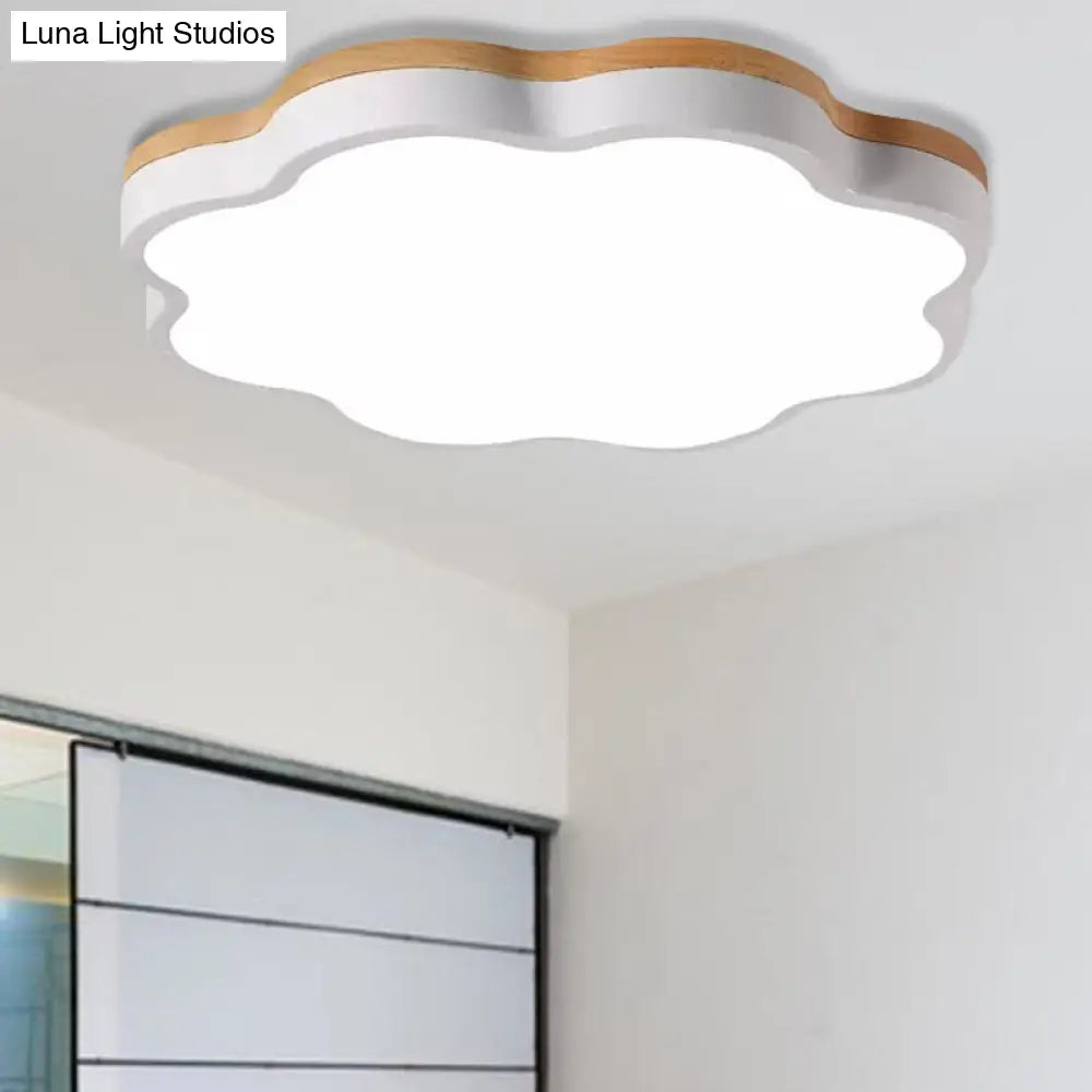 DecorBites™ DecorBites™ Wooden Ceiling Light with Floral Shade - Flush Mount for Kids Bedroom