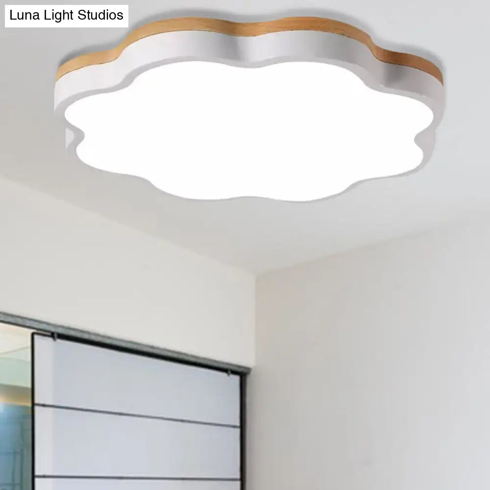 DecorBites™ DecorBites™ Wooden Ceiling Light with Floral Shade - Flush Mount for Kids Bedroom