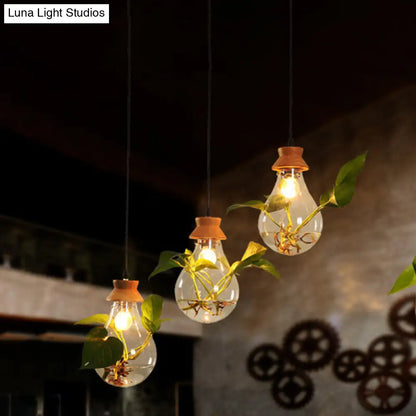 Wooden Cluster Pendant Light with Vintage Bulb Shape and Clear Glass Shades