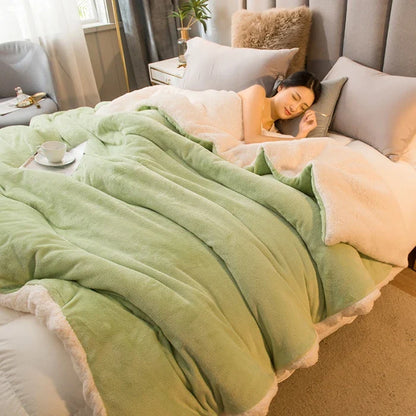 Soft mint green fleece wool throw blanket with plush white sherpa lining double sided for winter bed use